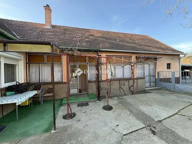 Eladó ház Dabas 93 nm