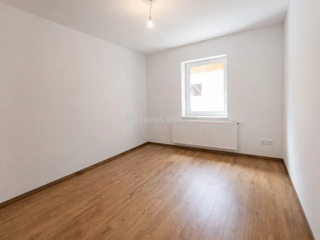 Eladó ház Pécel 71 nm