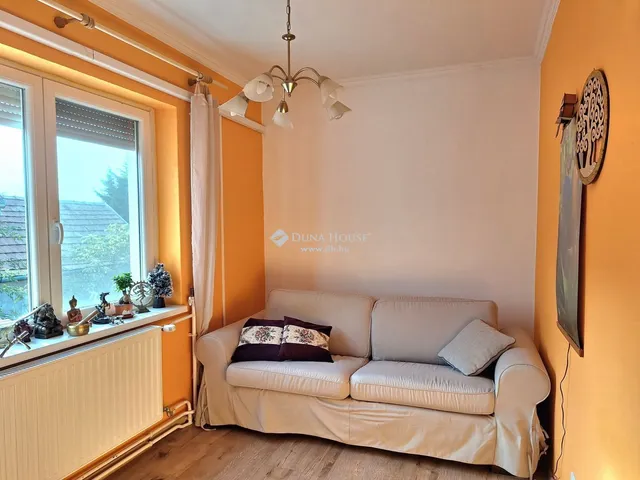 Eladó ház Kerepes, Vörösmarty utca 170 nm