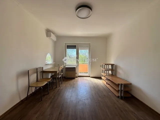 Eladó lakás Budapest X. kerület, Óhegy 47 nm