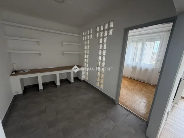 Eladó lakás Budapest XVIII. kerület 53 nm