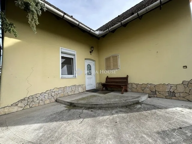 Eladó ház Sülysáp 349 nm
