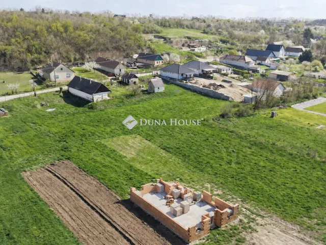 Eladó ház Gomba 135 nm