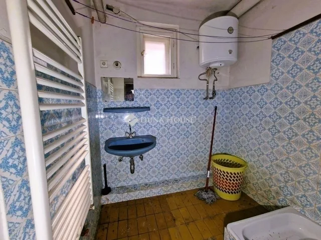 Eladó ház Budapest XVII. kerület, Akadémia-Újtelep 200 nm