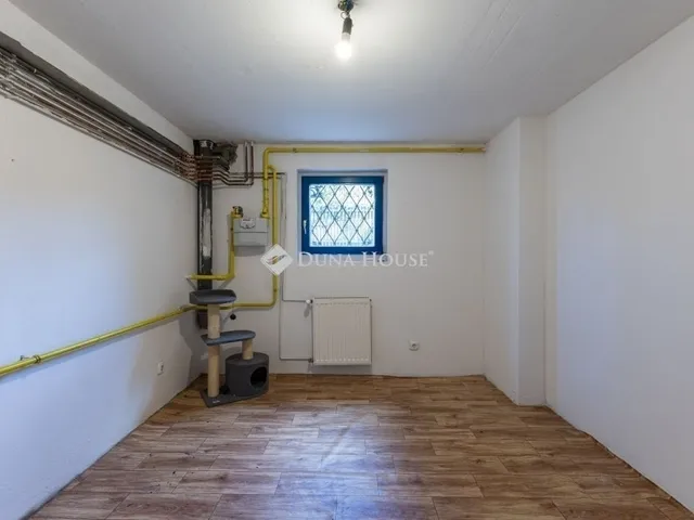 Eladó ház Budapest XVIII. kerület 210 nm