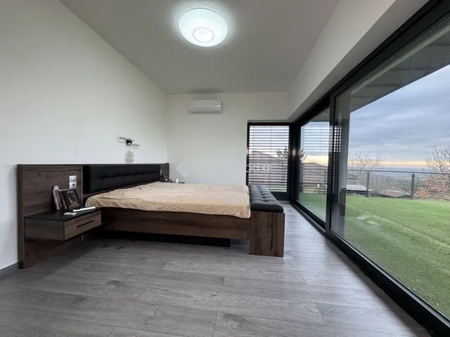 Eladó ház Budapest XVII. kerület 247 nm