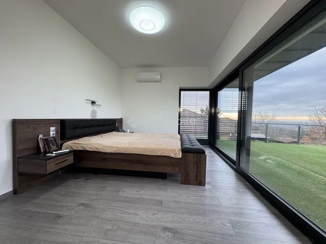 Eladó ház Budapest XVII. kerület 247 nm