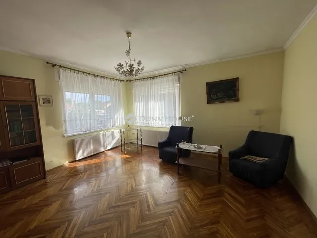 Eladó ház Budapest XVIII. kerület, Kossuth Ferenc-telep 160 nm