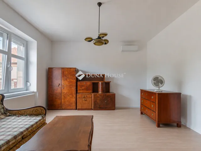 Eladó ház Budapest XVIII. kerület 85 nm