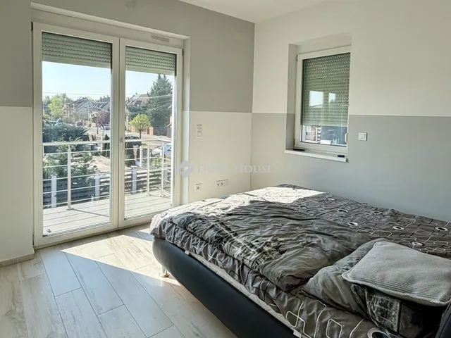 Eladó ház Budapest XVIII. kerület, Almáskert 139 nm