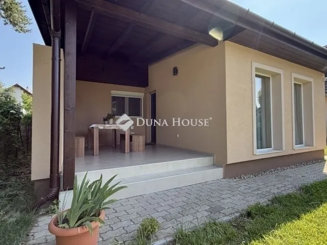 Eladó ház Monor 170 nm
