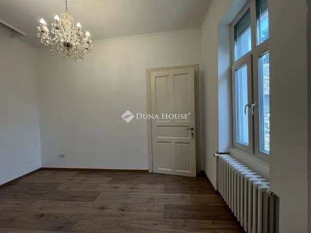 Eladó lakás Budapest X. kerület 69 nm