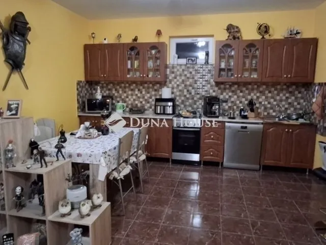 Eladó ház Dunaharaszti 194 nm