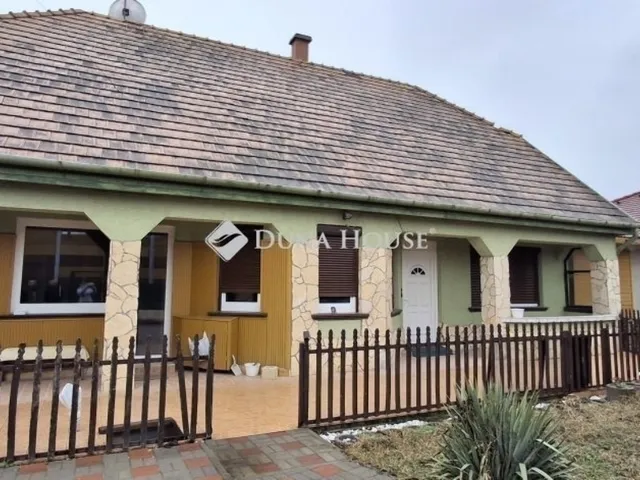 Eladó ház Dunaharaszti 194 nm