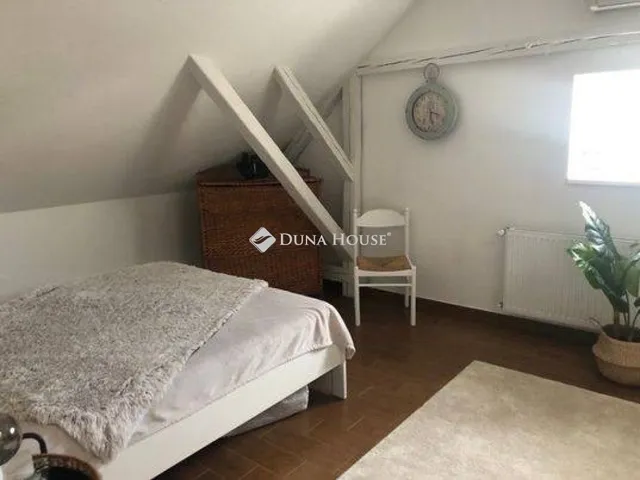 Eladó ház Budapest XVIII. kerület 284 nm