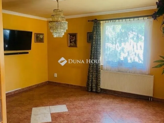 Eladó ház Budapest XVIII. kerület, Erzsébettelep 235 nm