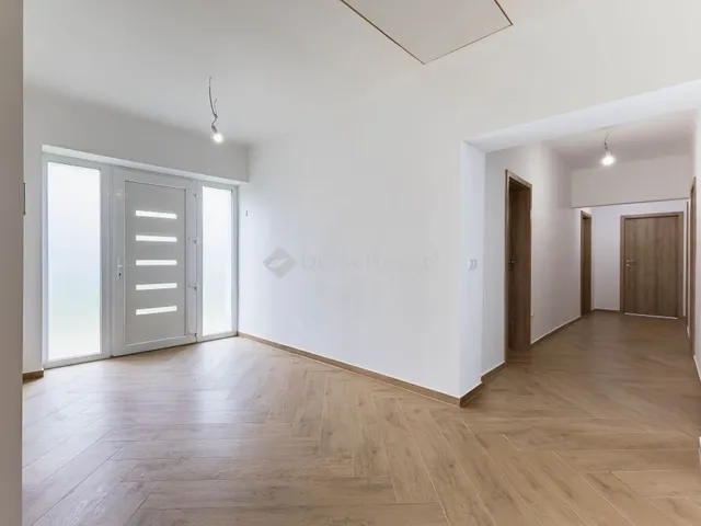 Eladó ház Budapest XVIII. kerület 165 nm