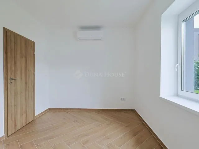 Eladó ház Budapest XVIII. kerület 165 nm