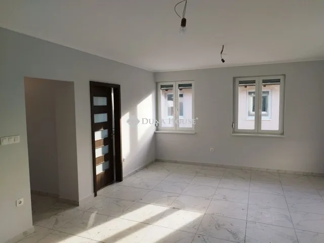 Eladó ház Monor 76 nm