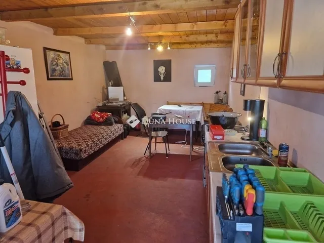 Eladó ház Vasad 186 nm