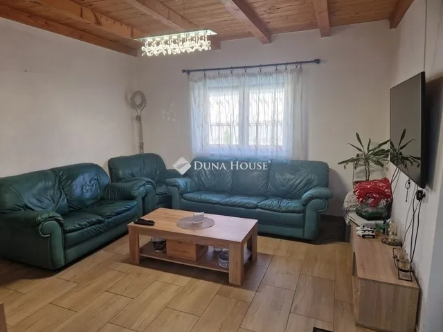 Eladó ház Vasad 186 nm