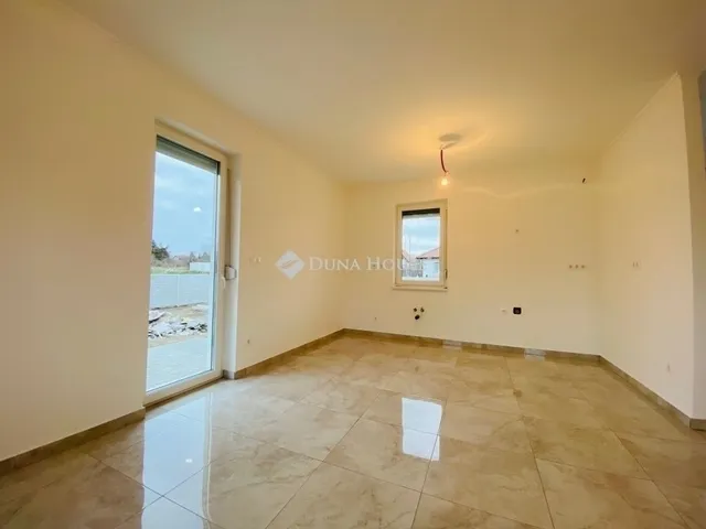 Eladó ház Monor 76 nm