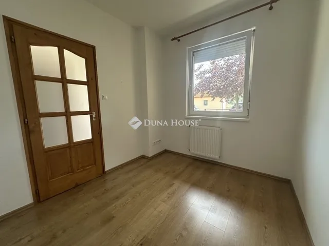 Eladó lakás Monor 46 nm
