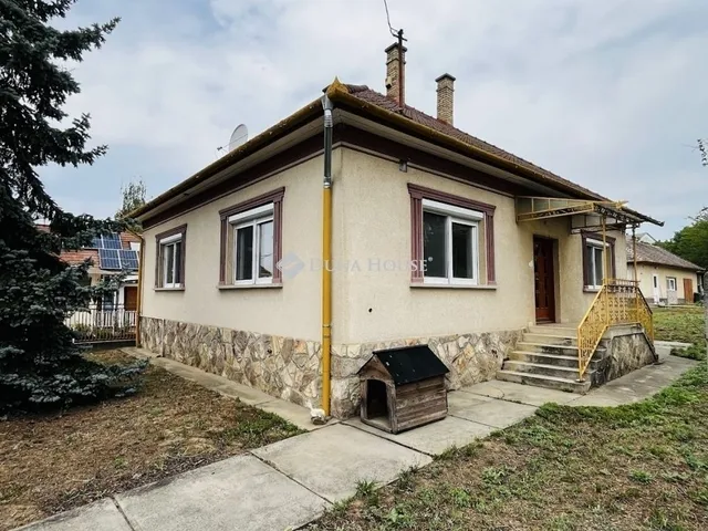 Eladó ház Sülysáp 94 nm