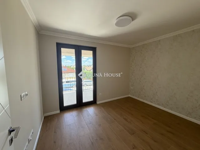 Eladó ház Üllő 164 nm