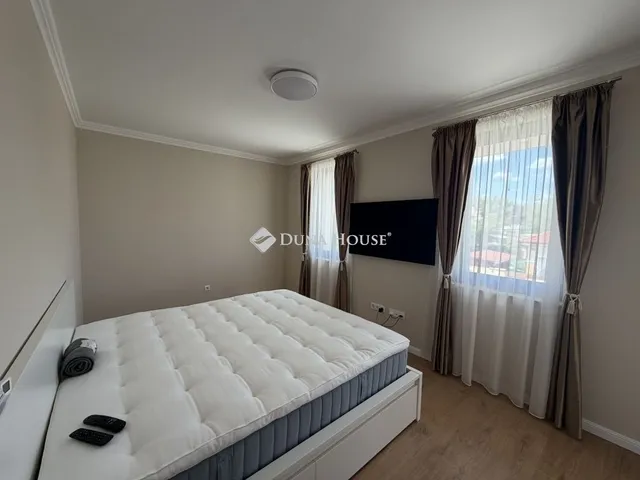 Eladó ház Üllő 164 nm