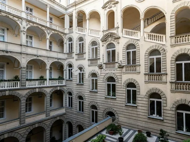 Kiadó lakás Budapest V. kerület, Belváros 116 nm