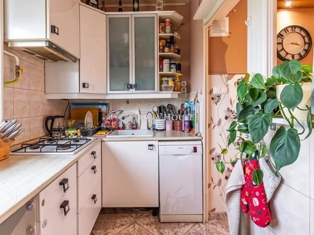 Eladó lakás Budapest X. kerület, Kúttó 74 nm