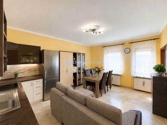 Eladó lakás Budapest XX. kerület 68 nm