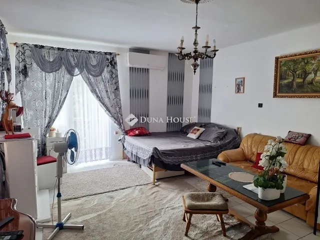 Eladó lakás Budapest XIX. kerület 95 nm
