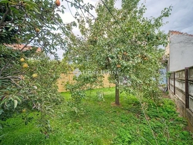 Eladó lakás Budapest XVIII. kerület 305 nm