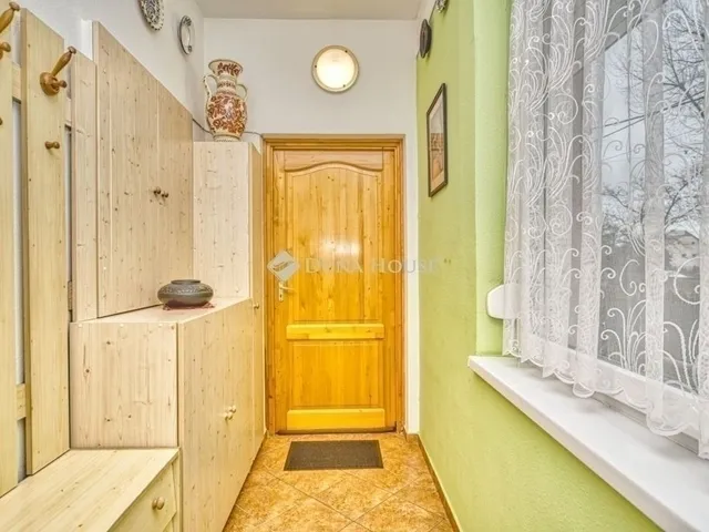 Eladó ház Budapest XVIII. kerület 270 nm