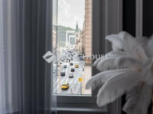 Eladó lakás Budapest V. kerület 116 nm