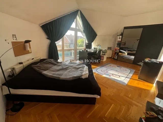 Eladó ház Budapest XVIII. kerület, Szemeretelep 300 nm