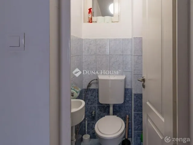 Eladó ház Vecsés 150 nm