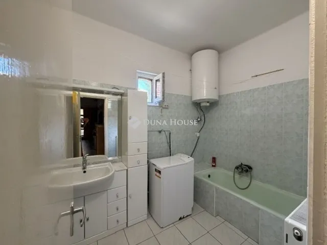 Eladó ház Vecsés 130 nm