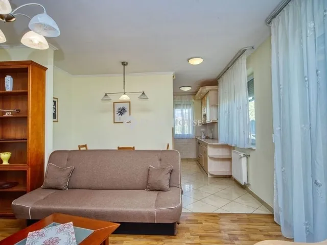 Kiadó lakás Budapest XIV. kerület, Herminamező 67 nm