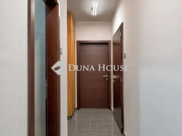 Eladó ház Budaörs 262 nm