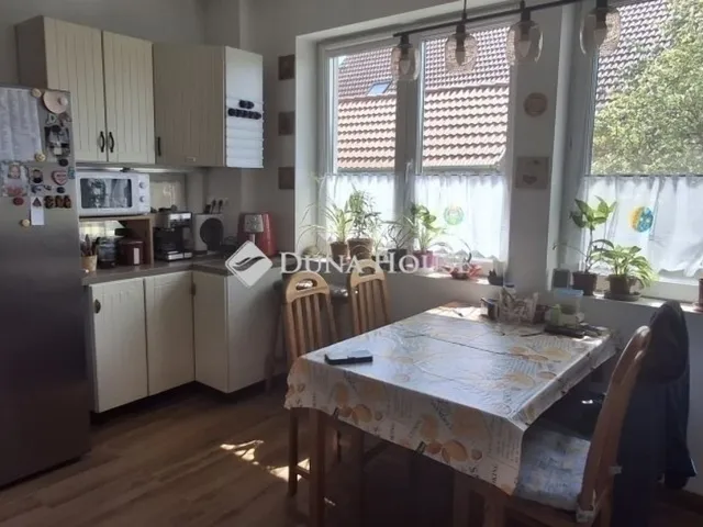 Eladó ház Veresegyház 97 nm
