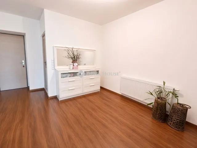 Eladó lakás Budapest VIII. kerület 24 nm