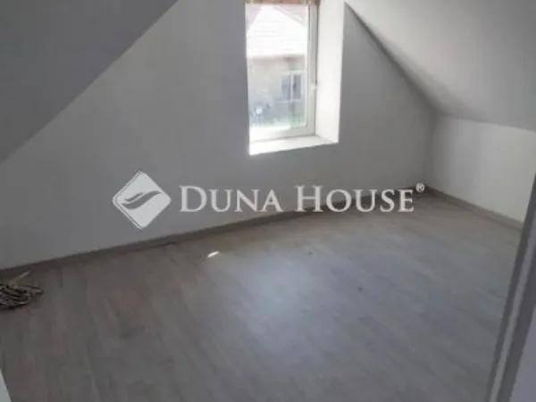 Eladó ház Budapest XVI. kerület 141 nm