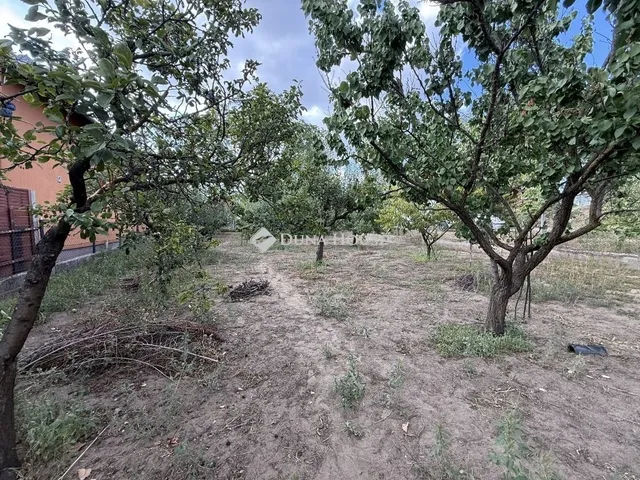 Eladó telek Sülysáp 600 nm
