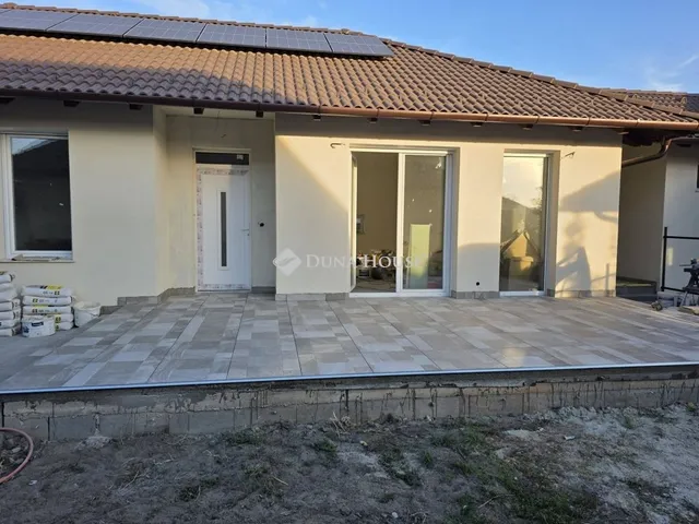 Eladó ház Dabas 90 nm