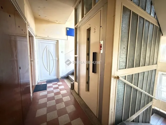 Eladó lakás Budapest X. kerület 28 nm