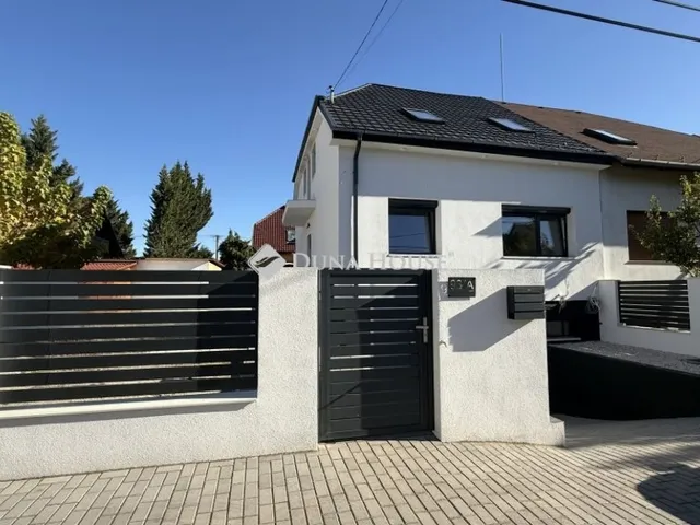 Eladó ház Budapest XVIII. kerület, Újpéteritelep 185 nm