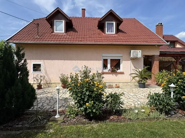 Eladó ház Békés, Malomvég 185 nm